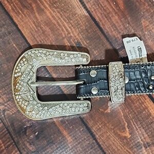 Womens Nocona Black belt with bling